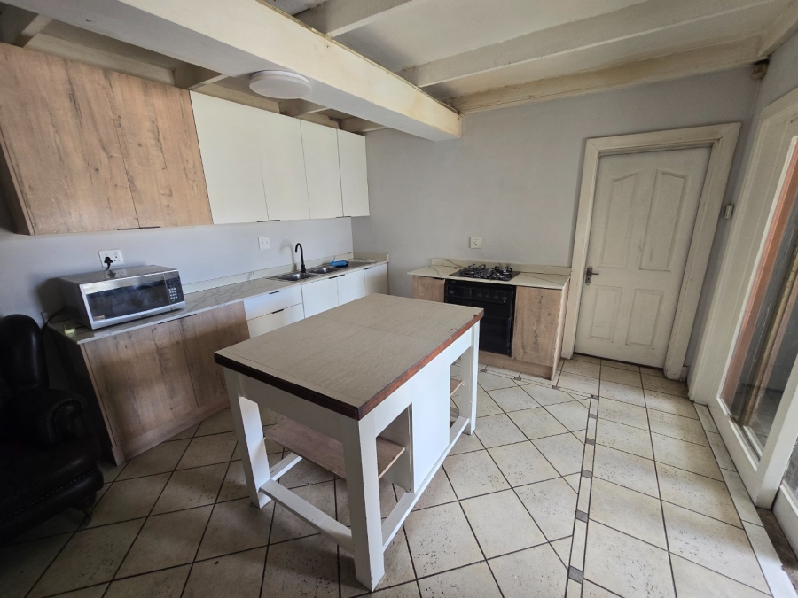 10 Bedroom Property for Sale in Colorado Park Western Cape